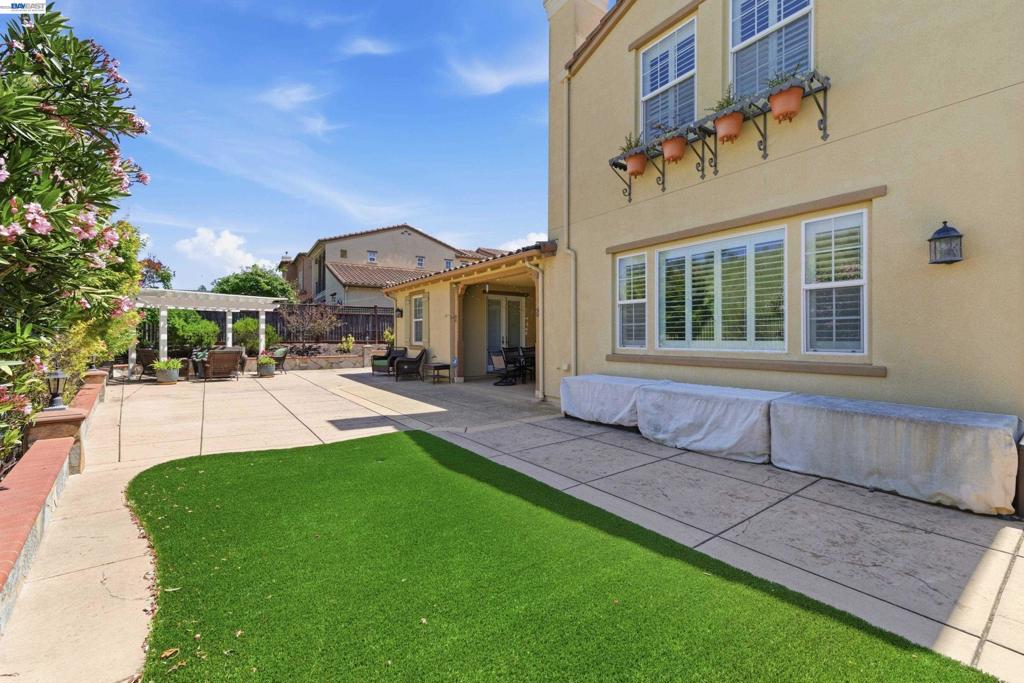 main property photo 52