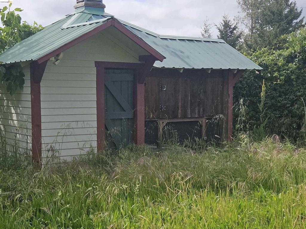 main property photo 72