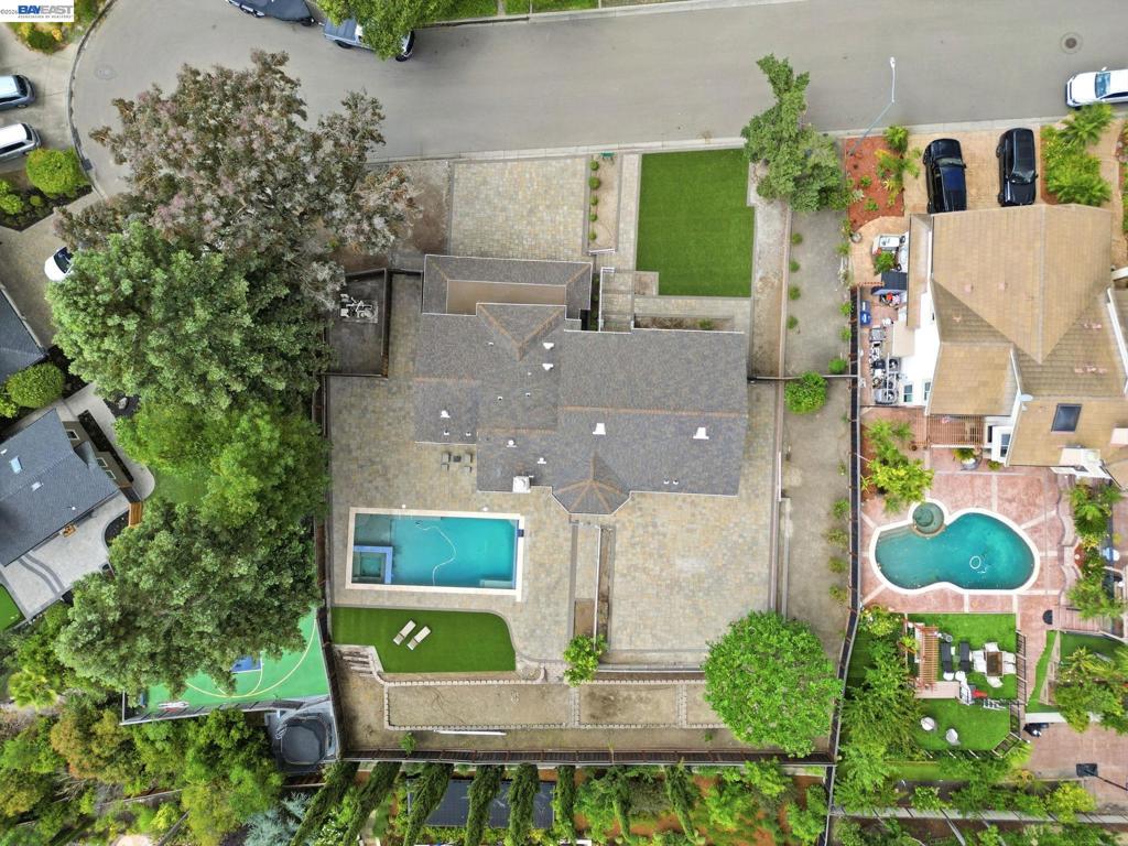 main property photo 54