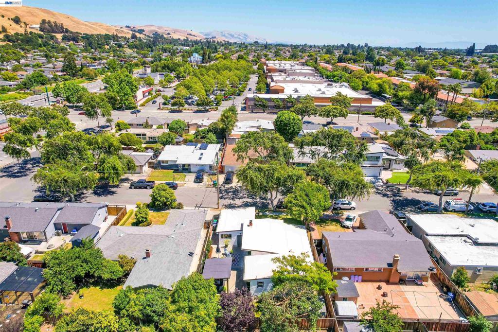 main property photo 49