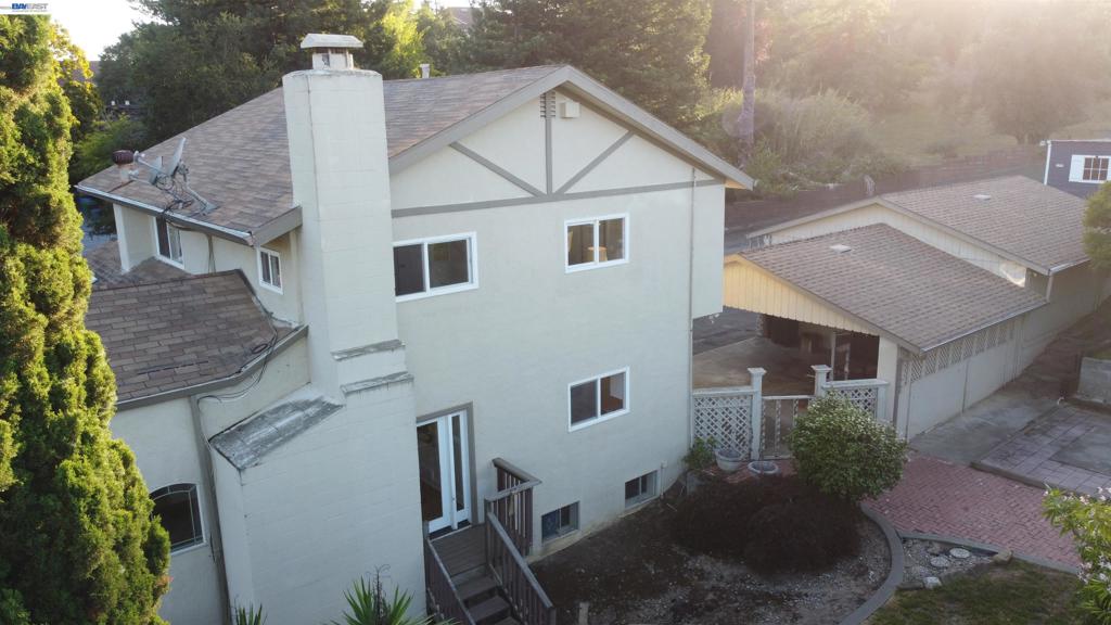 main property photo 58