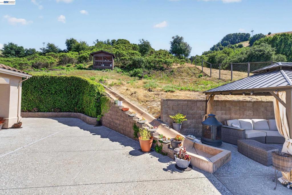 main property photo 63