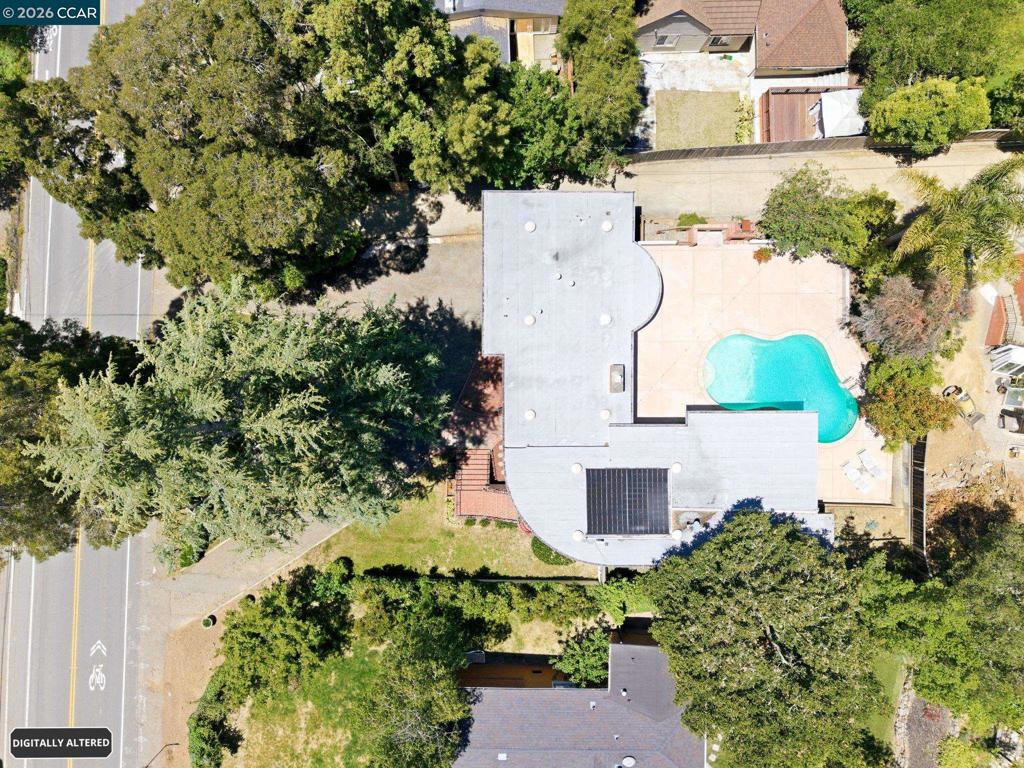 main property photo 57