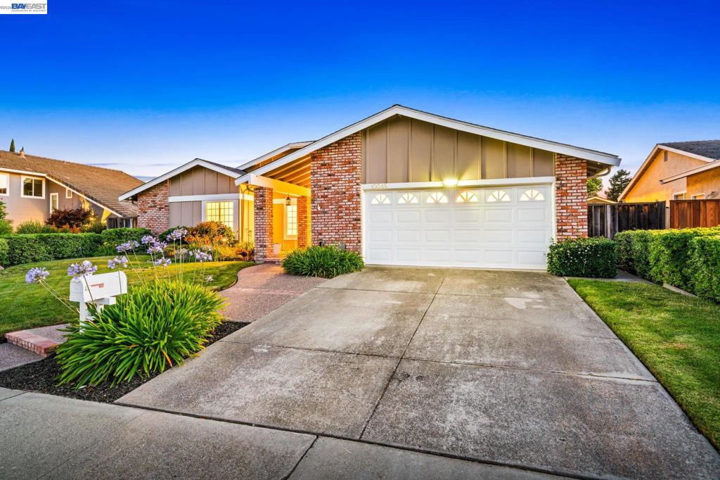 main property photo 77
