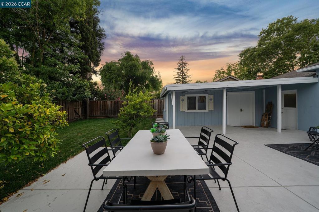 main property photo 50
