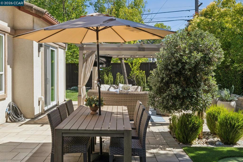 main property photo 59