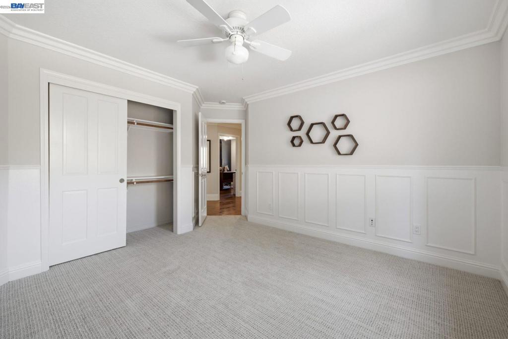 main property photo 67
