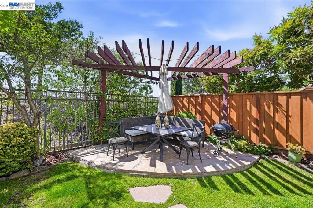 main property photo 49
