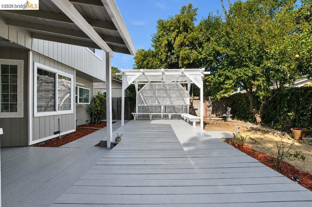 main property photo 35