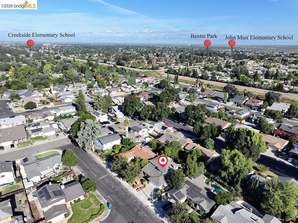 main property photo 45