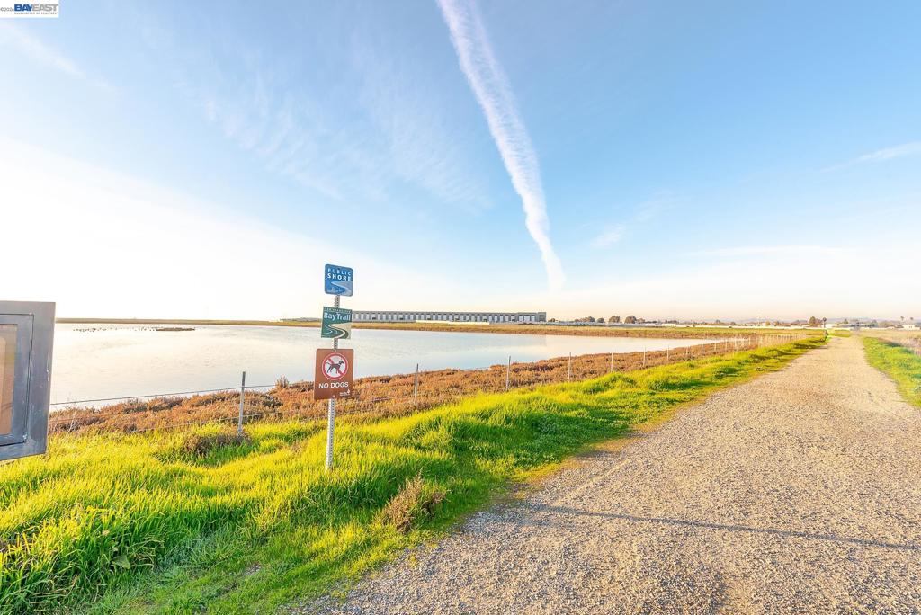 main property photo 65
