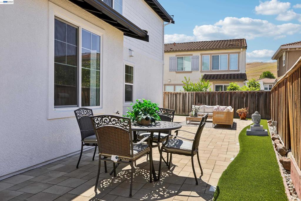 main property photo 63