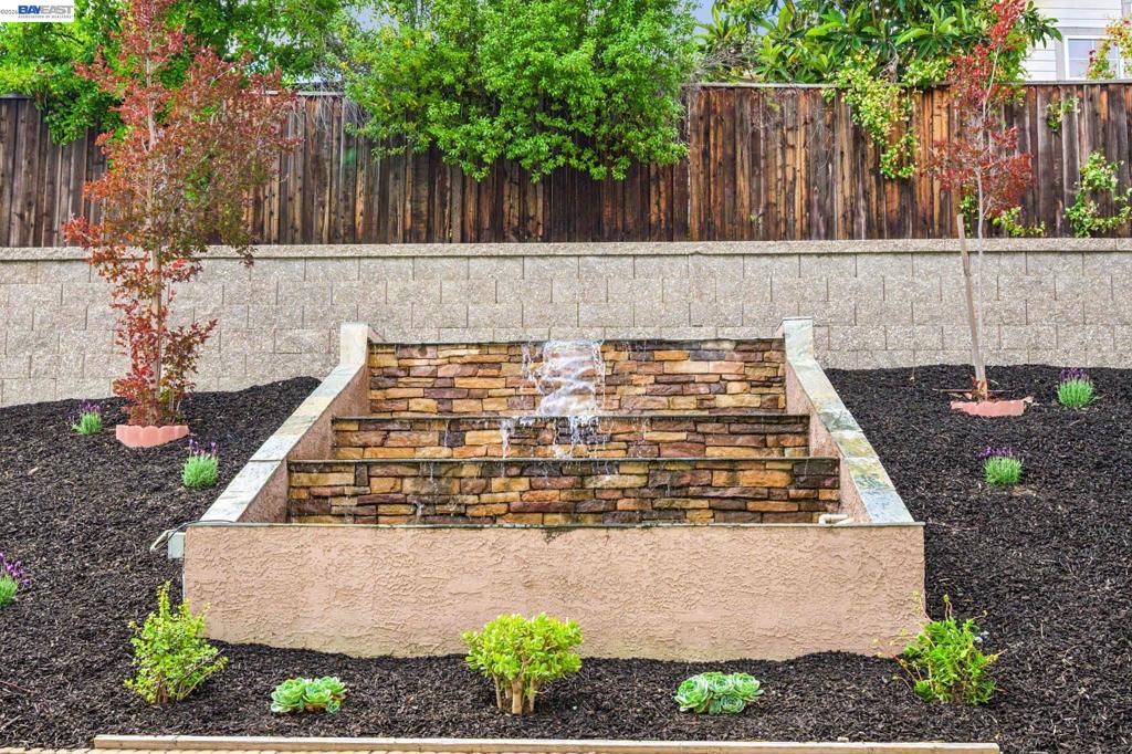 main property photo 91