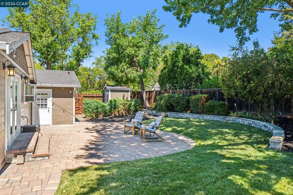 main property photo 67