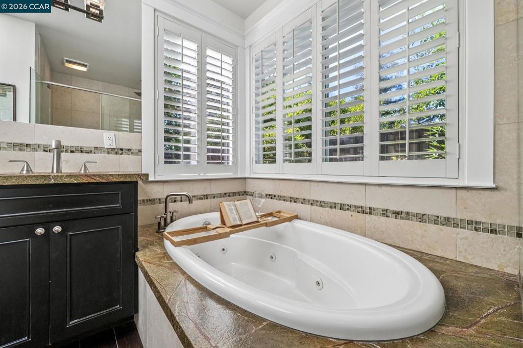 main property photo 89