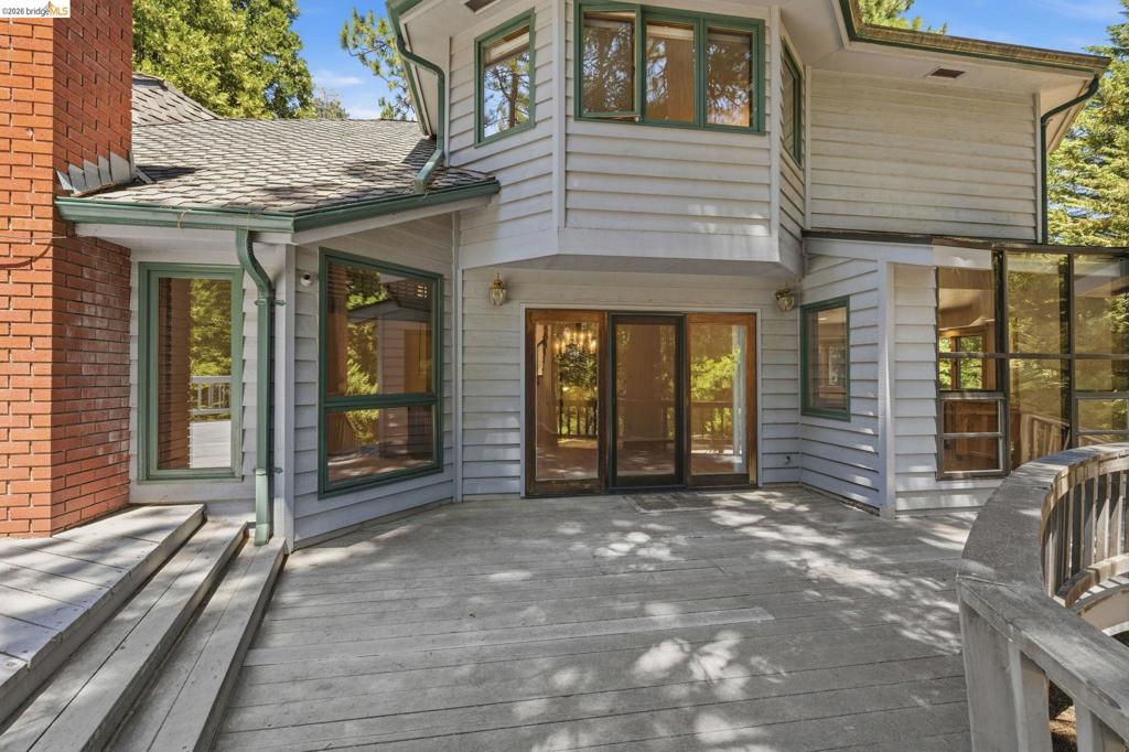 main property photo 41