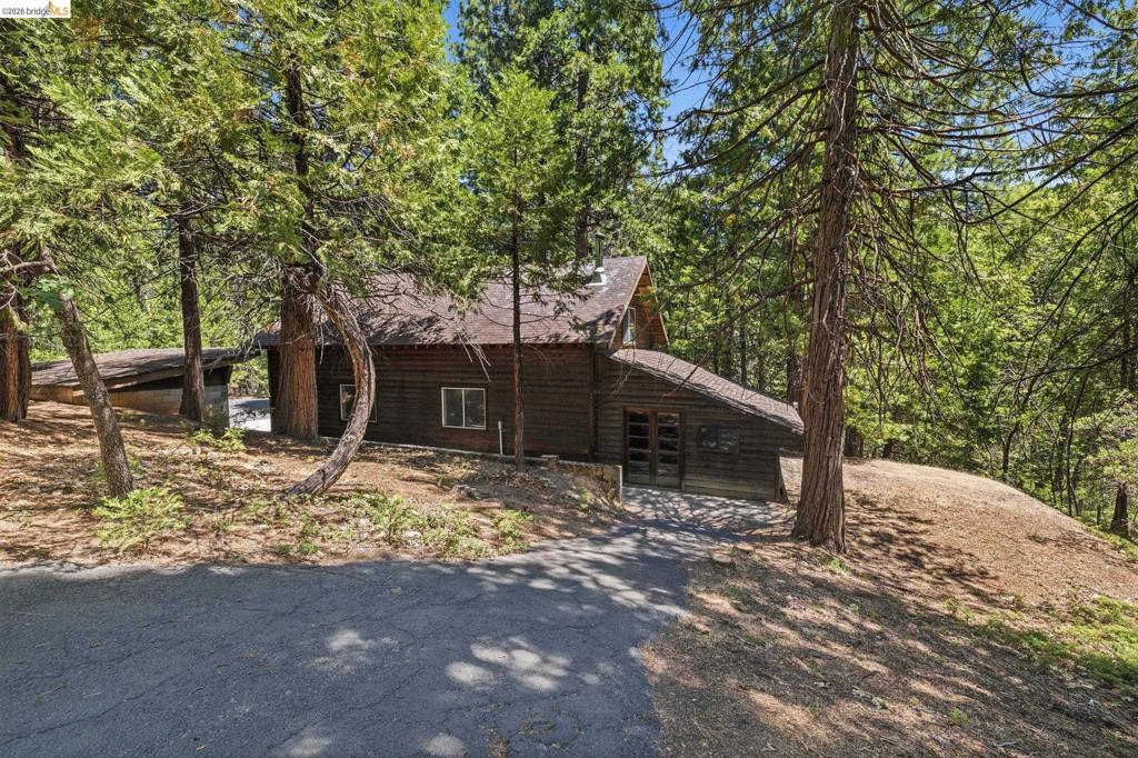 main property photo 49