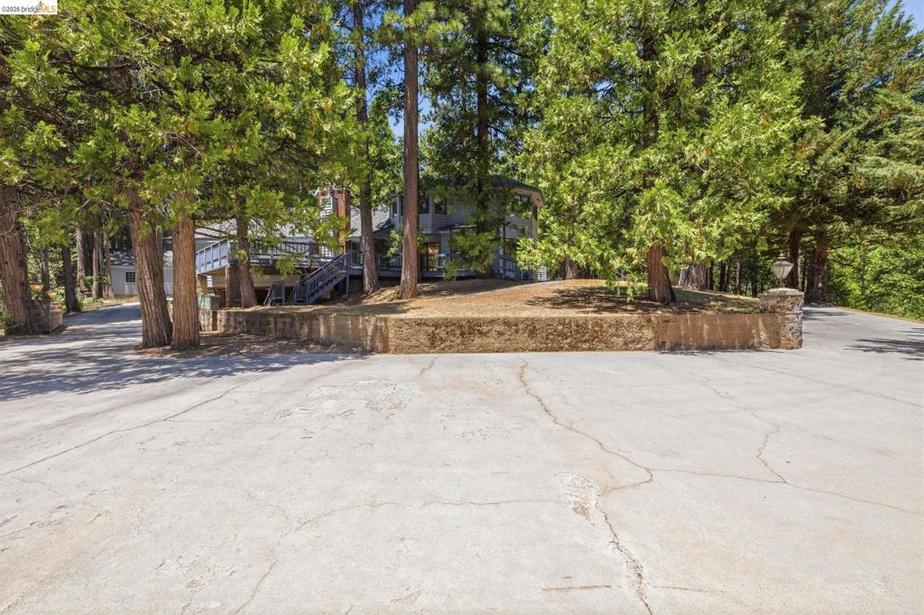 main property photo 51