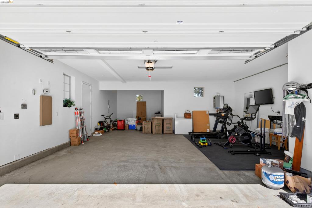main property photo 85