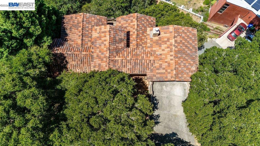 main property photo 86
