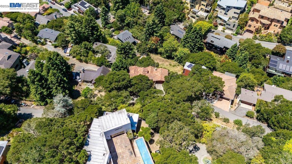 main property photo 95
