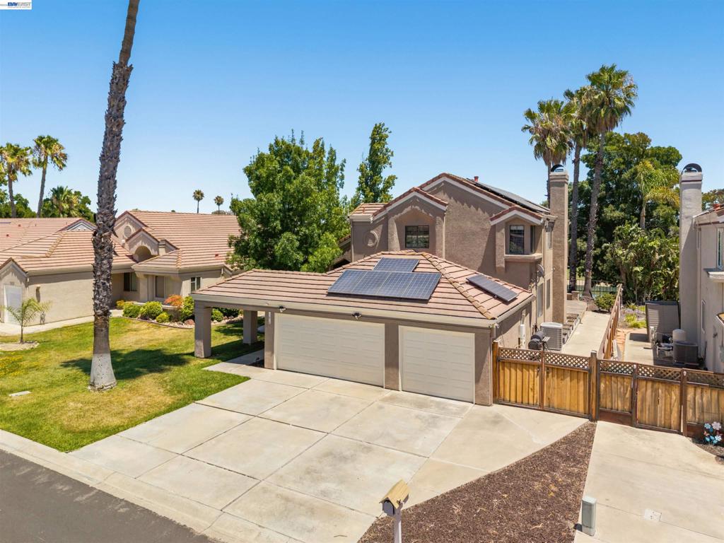 main property photo 57