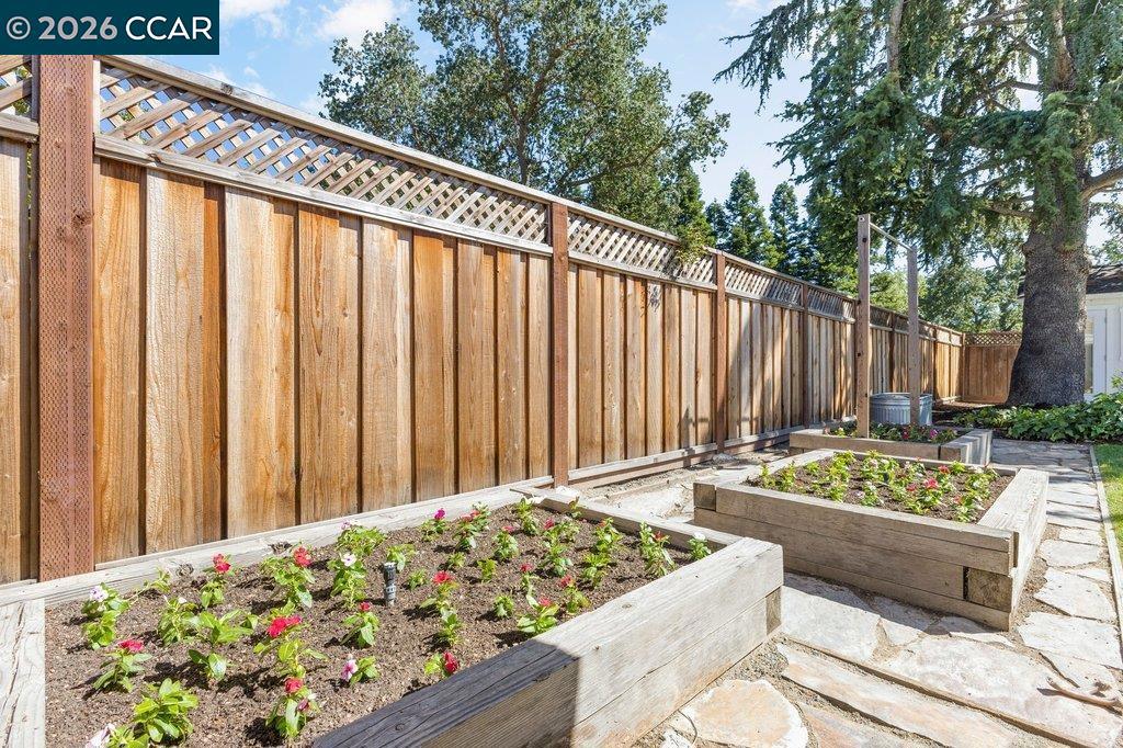 main property photo 62