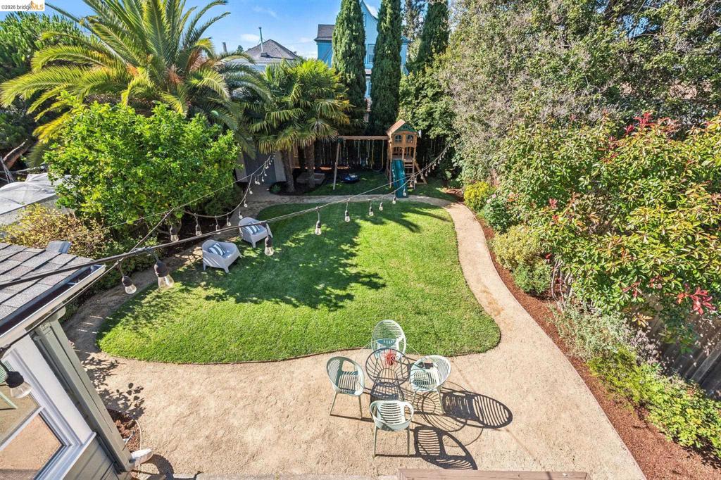 main property photo 59