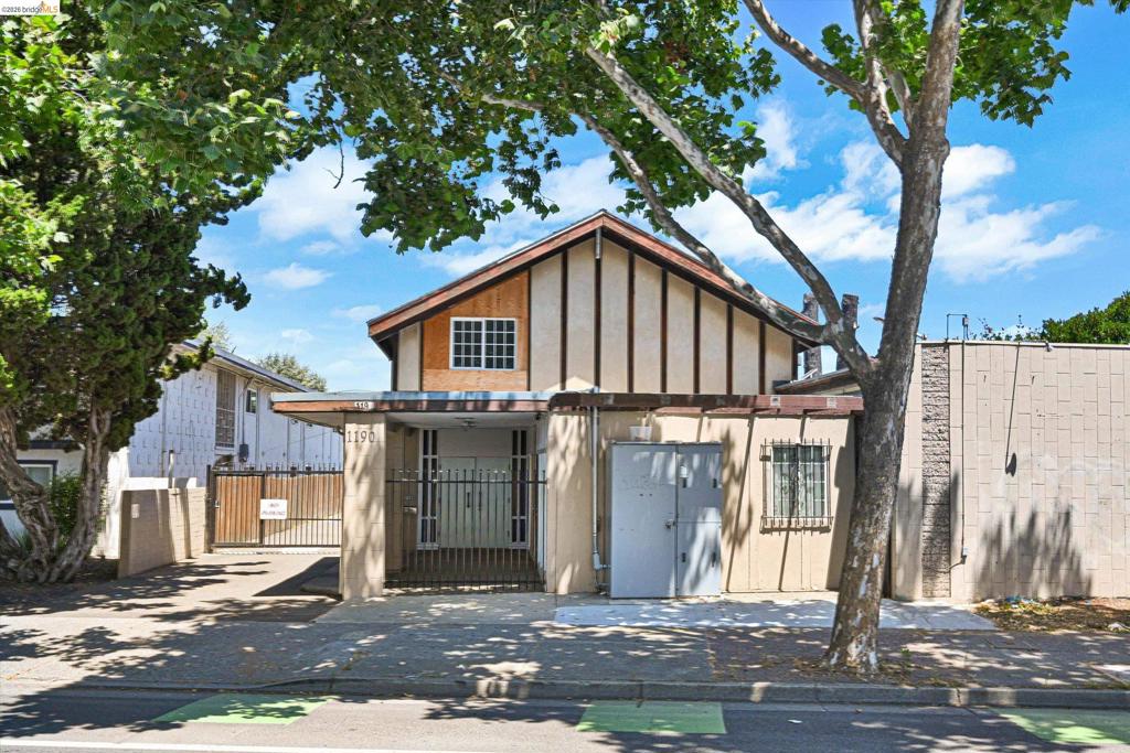 main property photo 51