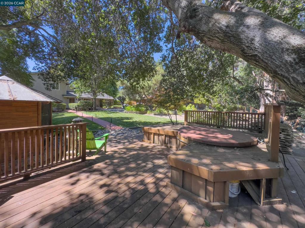 main property photo 51