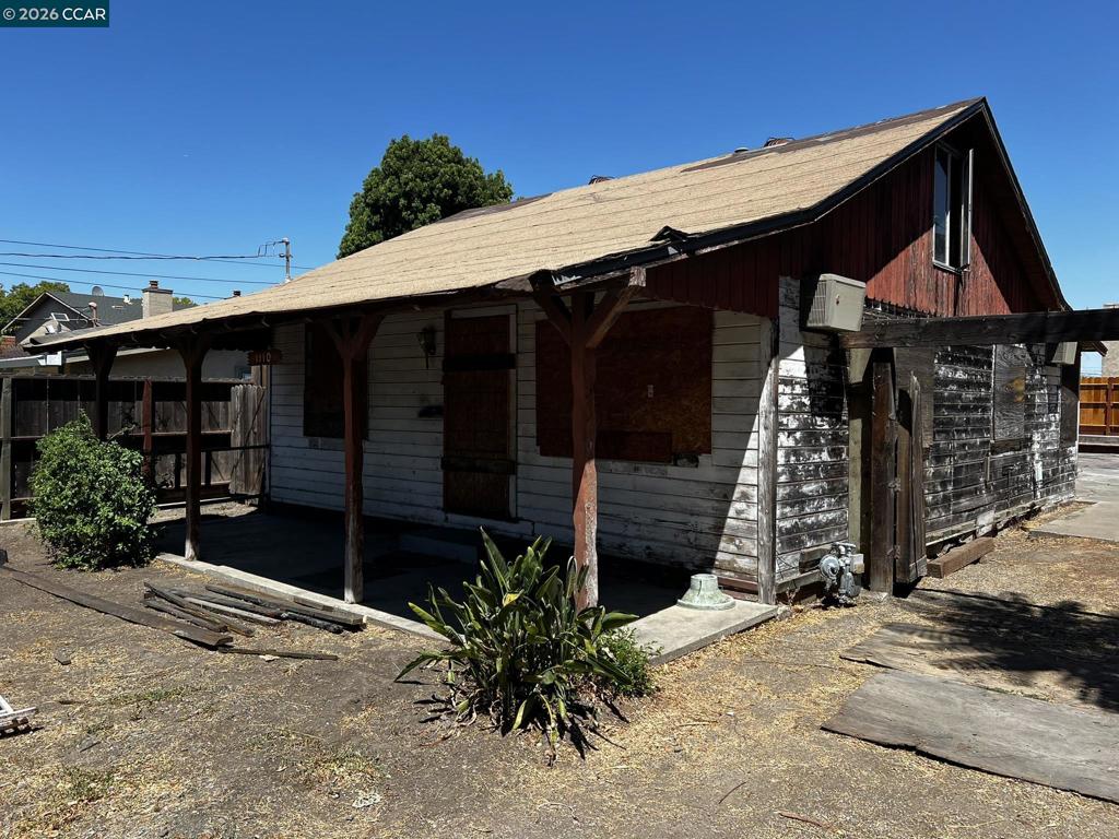 main property photo 71