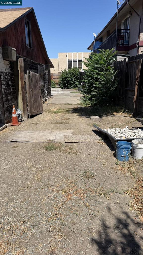 main property photo 89
