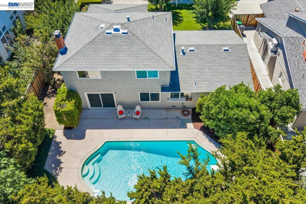 main property photo 47