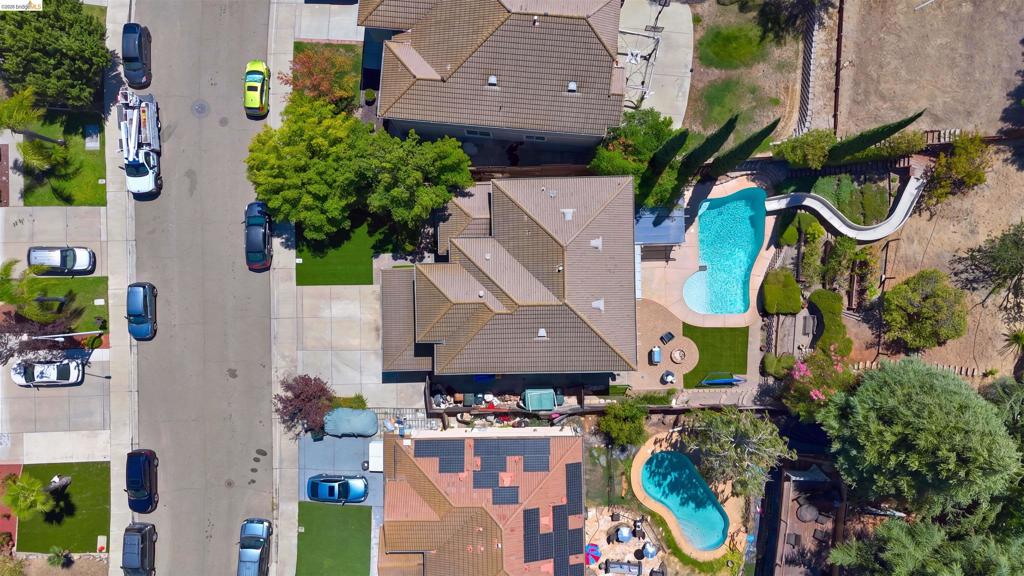 main property photo 69