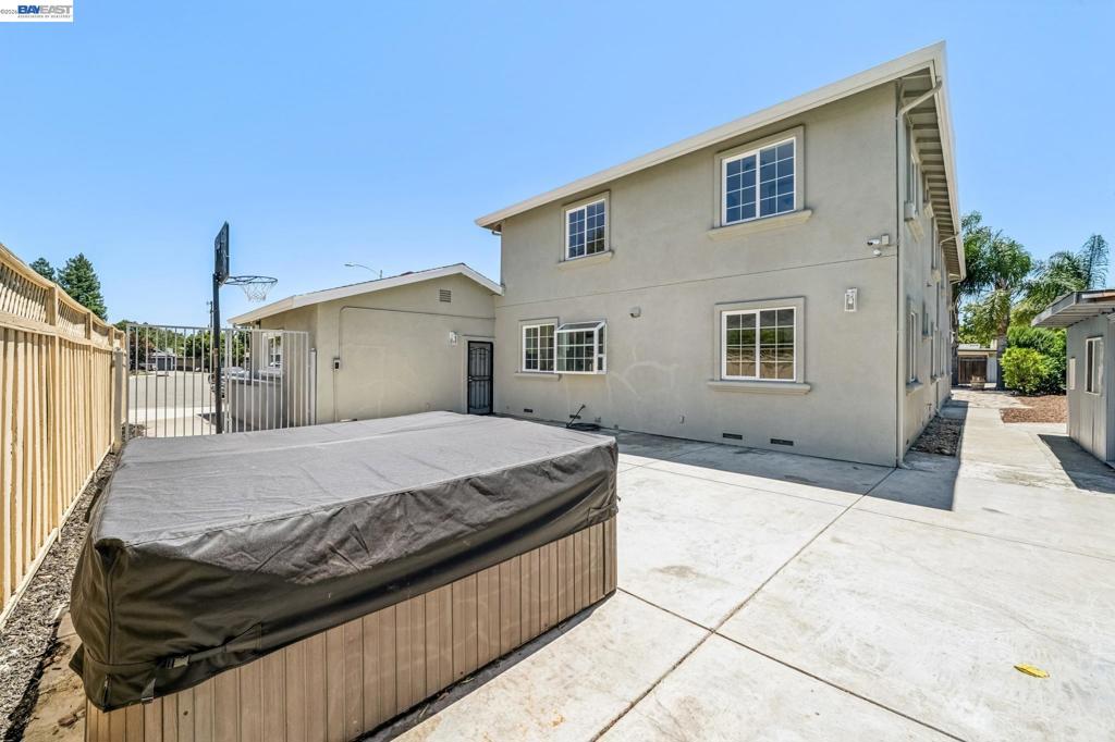 main property photo 58