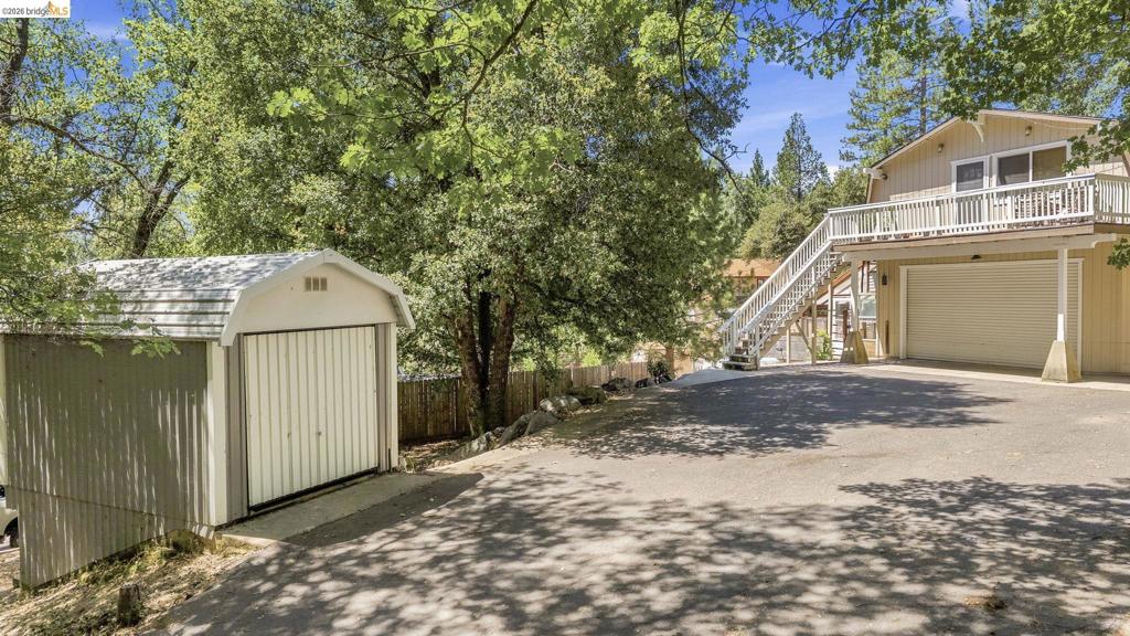 main property photo 43
