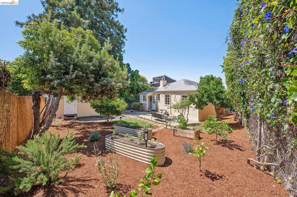 main property photo 53