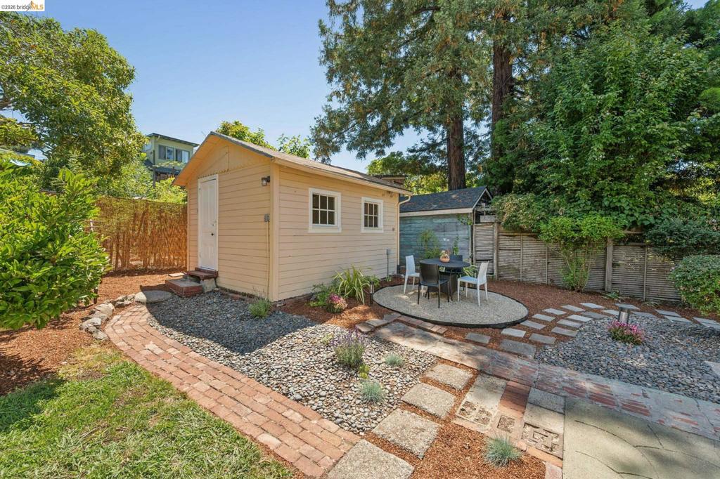 main property photo 57