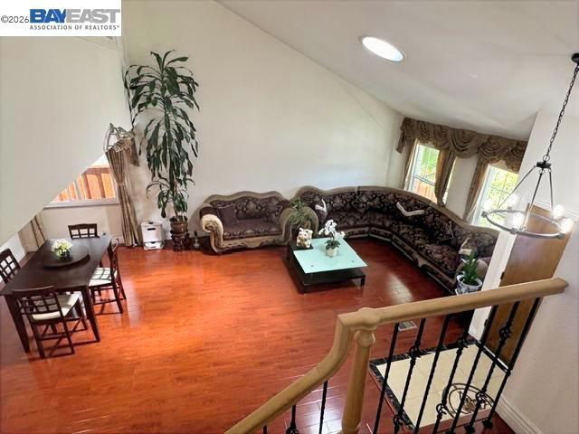main property photo 5