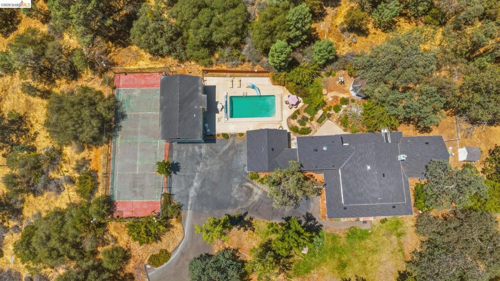 main property photo 63