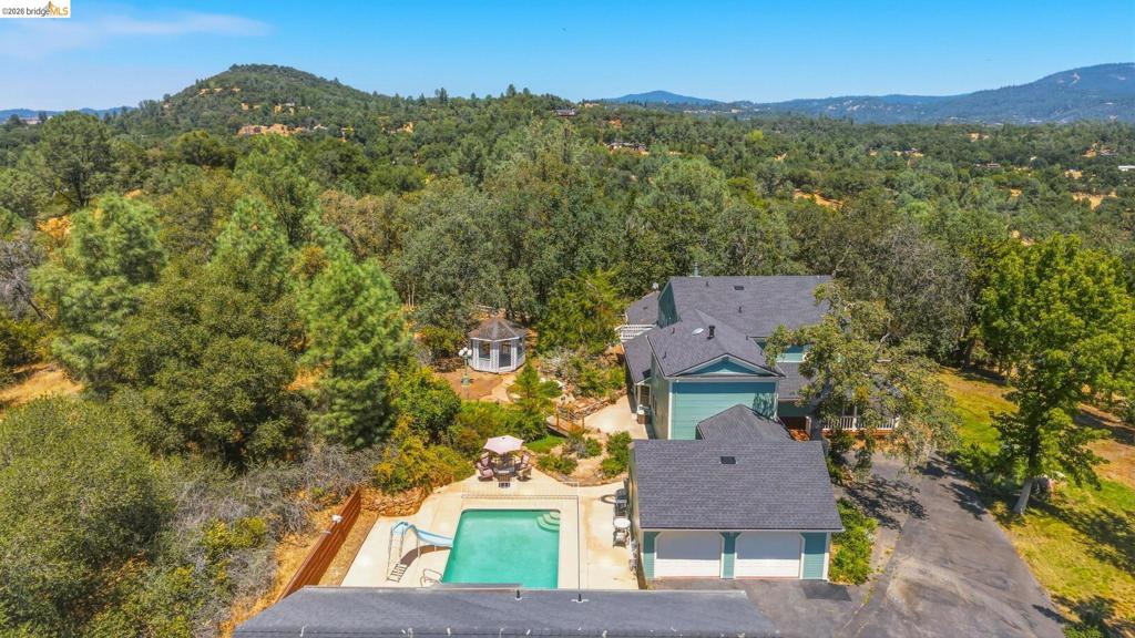 main property photo 70
