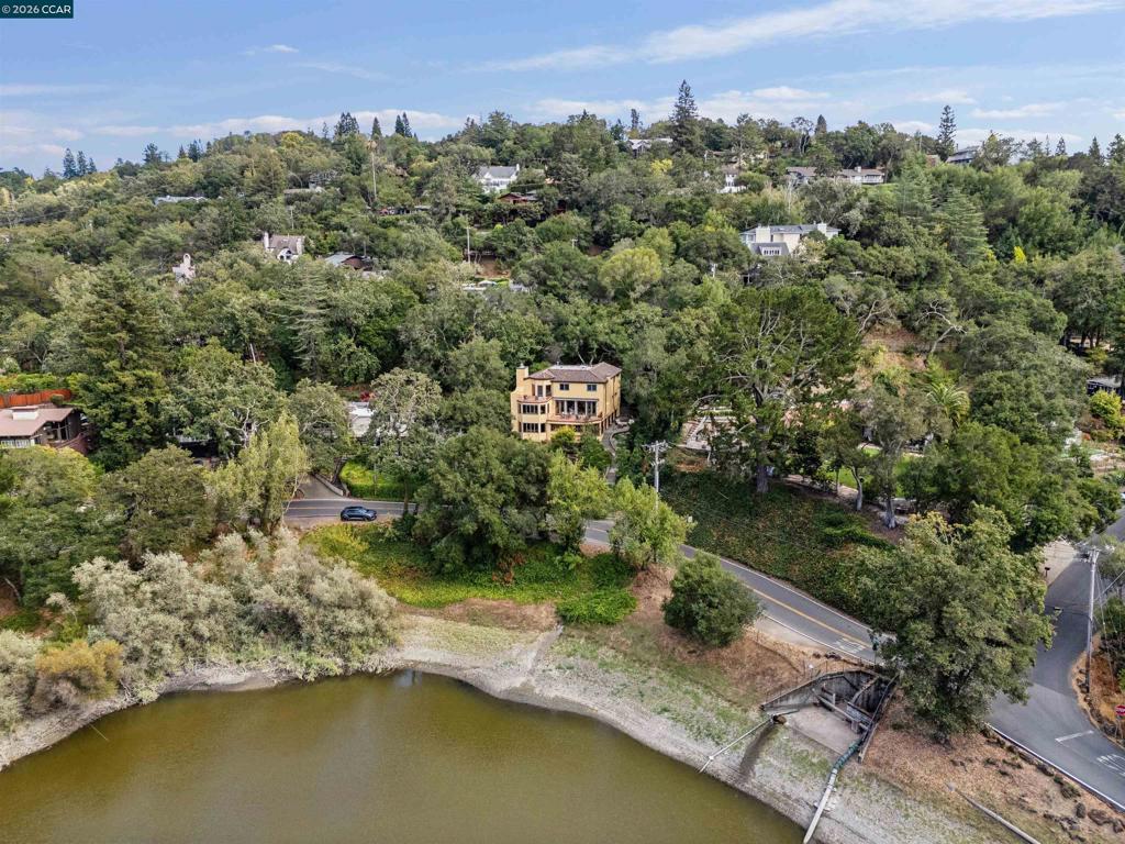 main property photo 68