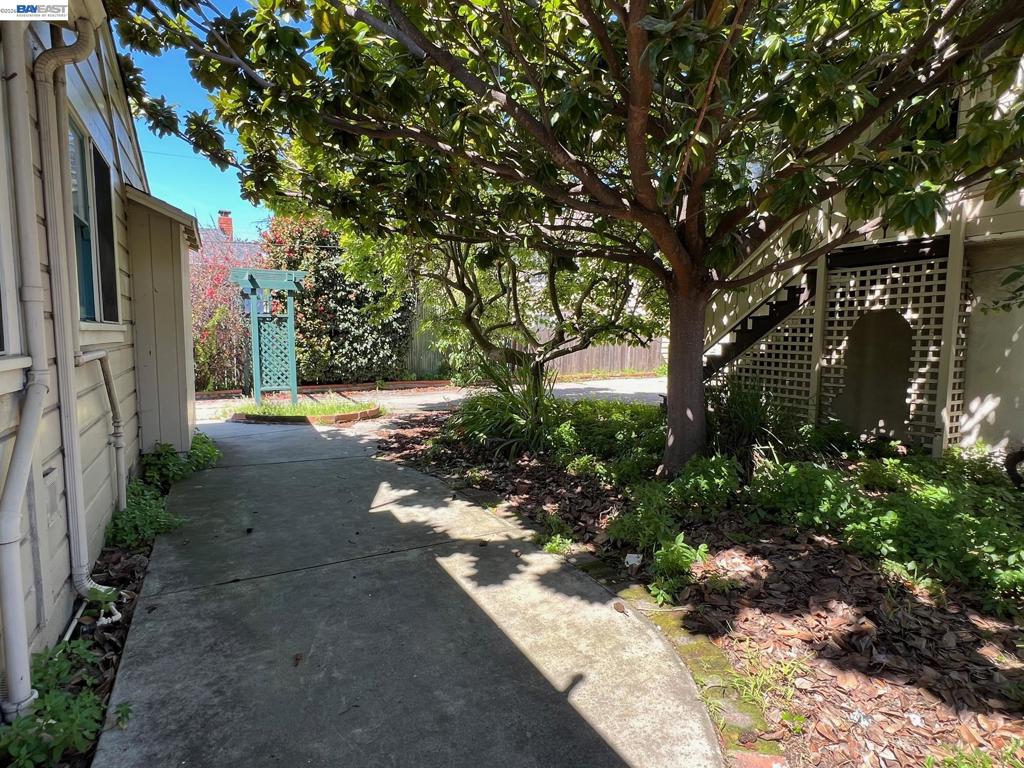 main property photo 72