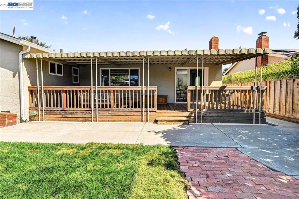main property photo 40