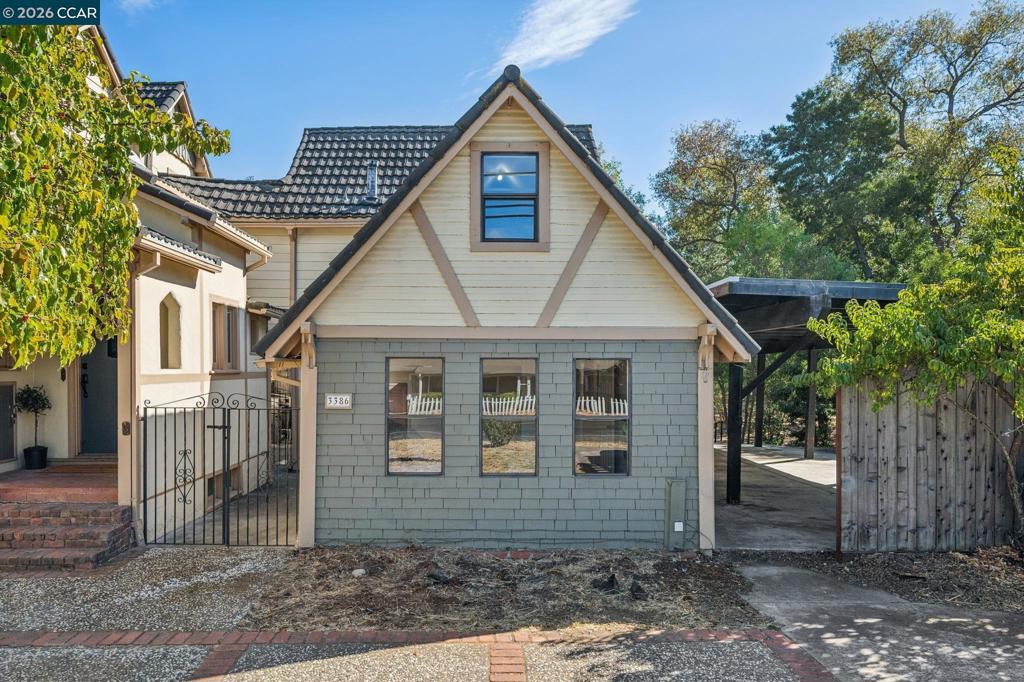 main property photo 59