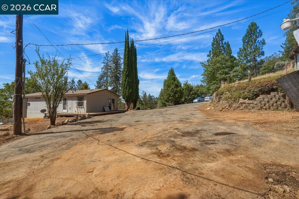 main property photo 45