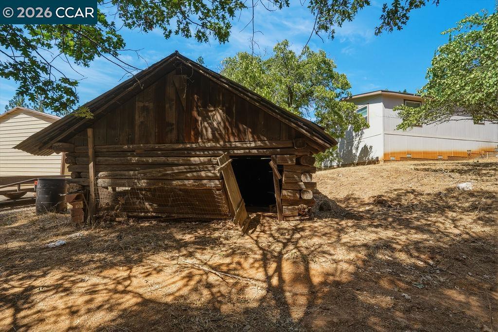 main property photo 49