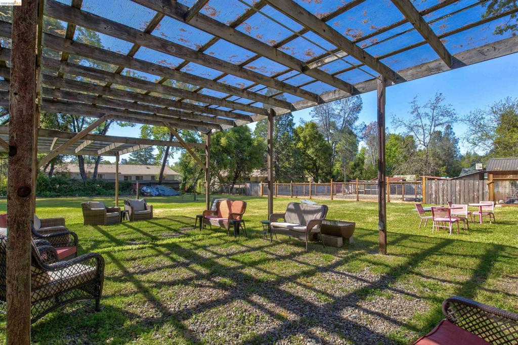 main property photo 51