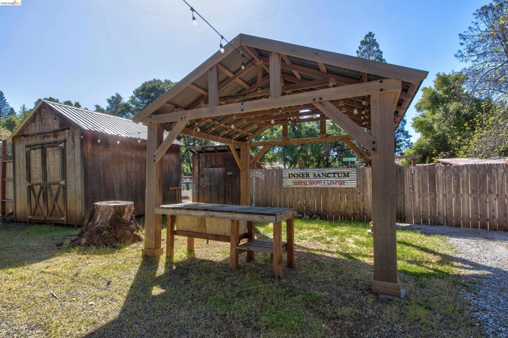 main property photo 66