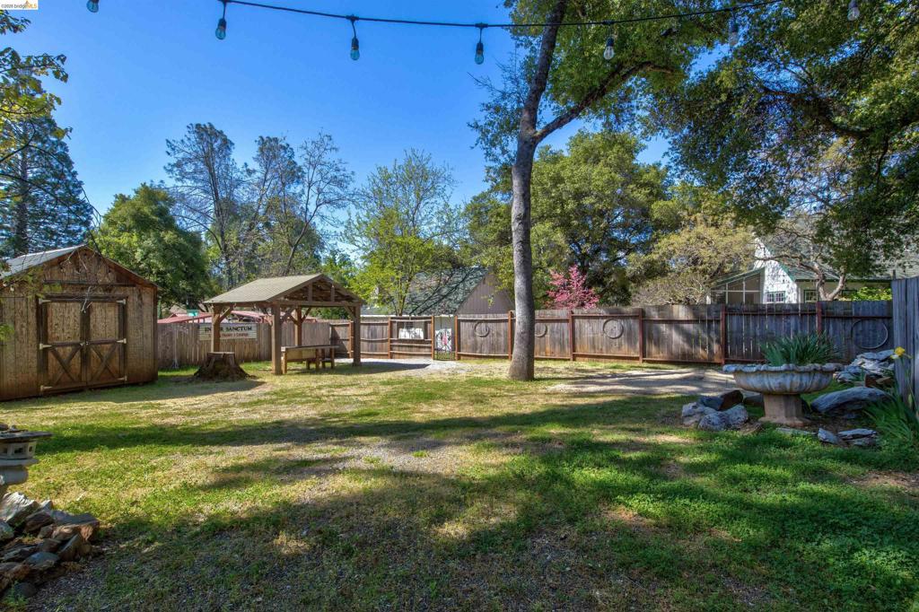 main property photo 70